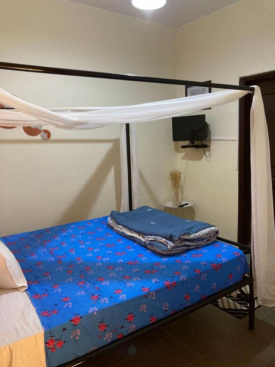 Cosy Dakar